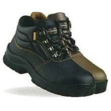 krushers safety boot price