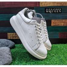 Alexander mcqueen cheap shoes harga