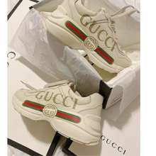 harga sneakers gucci