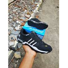 Sepatu volly outlet adidas