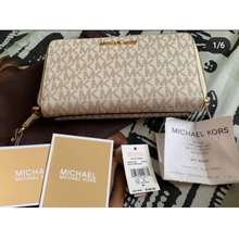 Dompet 2024 michael kors