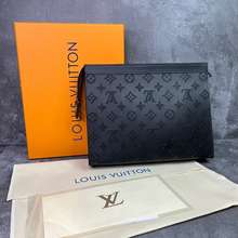 Clutch Louis Vuitton Original Model Terbaru