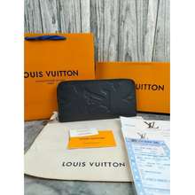 Jual Dompet Louis Vuitton - Kota Depok - Dionlittleshop