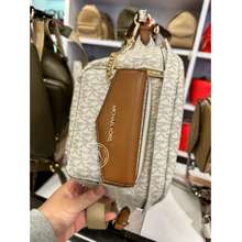 Tas pinggang best sale michael kors