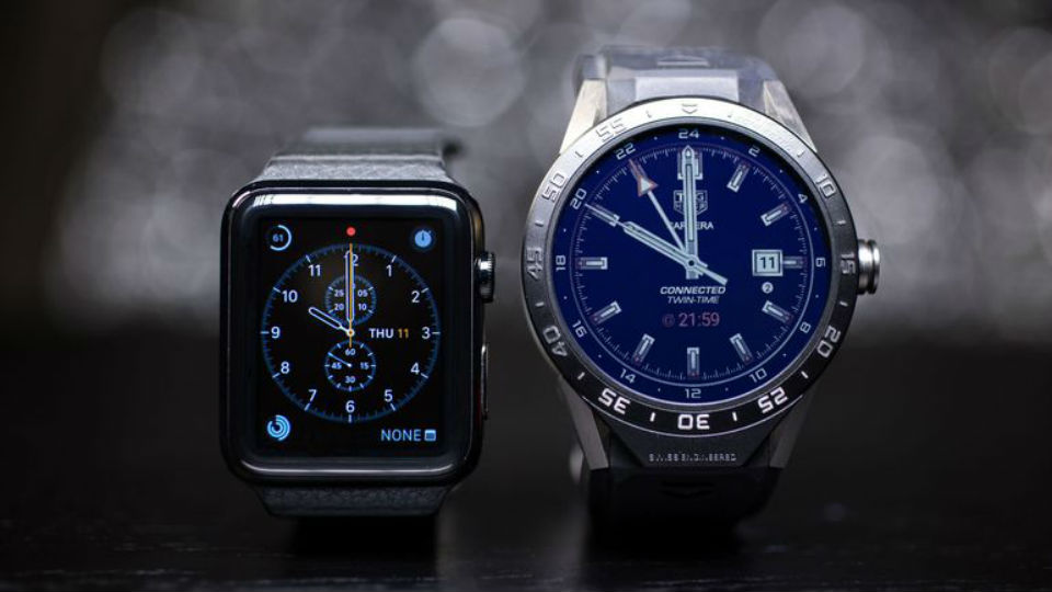 TAG Heuer Connected VS Apple Watch Desain Klasik dengan Fitur